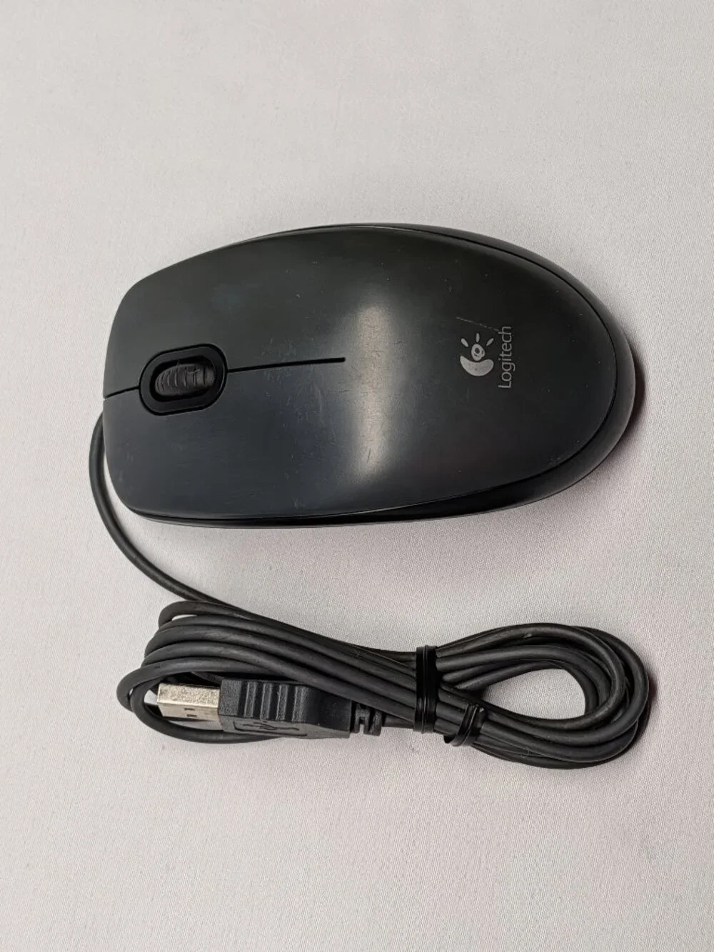 Vintage Logitech M100 Mouse Scroll Wired Optical Black 810-002141 PC USB